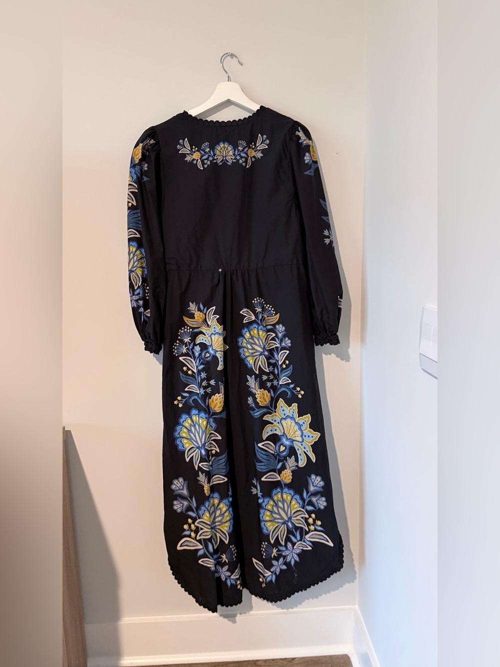 FARM Rio Stitched Garden Floral Black Midi Dress Fairycore Boho Women L Vacation - Picture 11 of 16